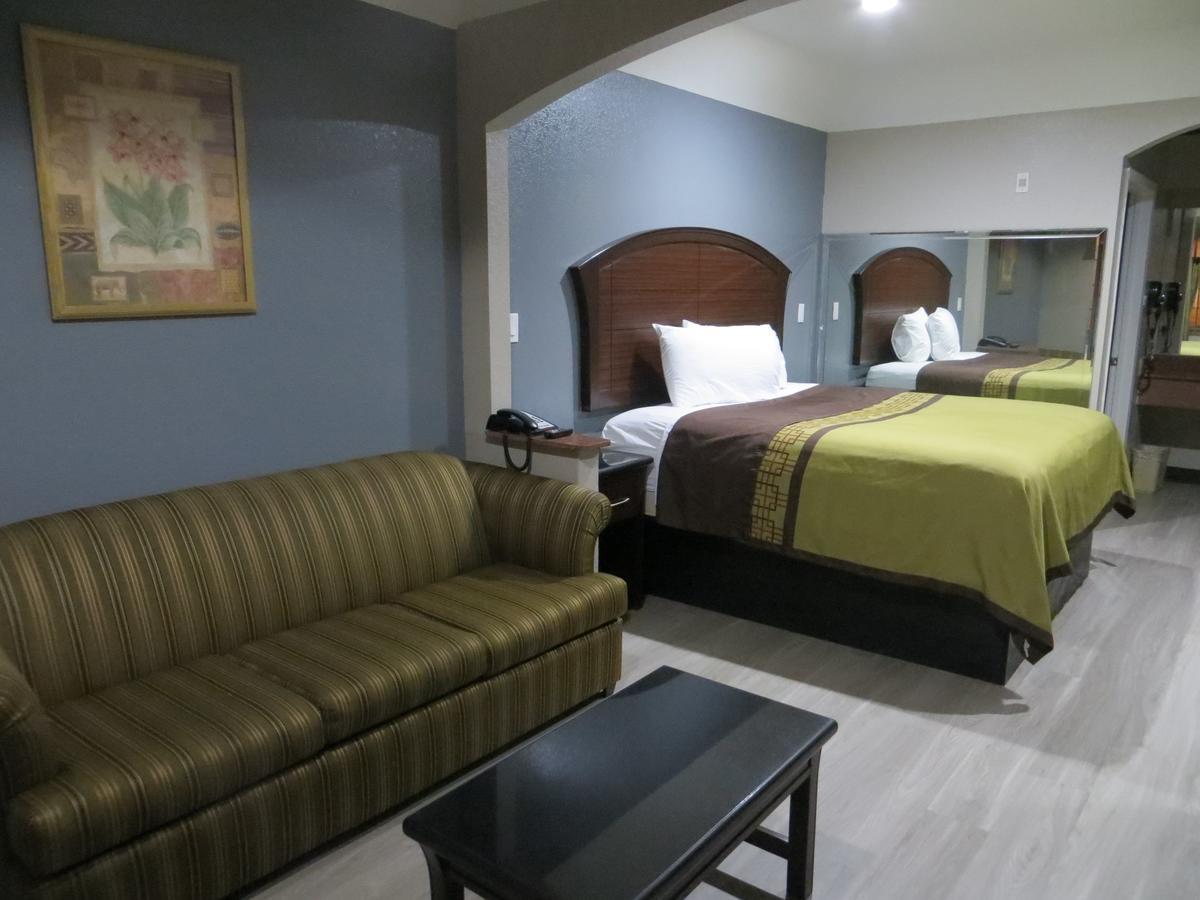 Regency Suites Iah Beltway 8 Houston Exterior foto